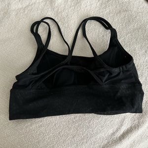 Lululemon black sports bra 🖤